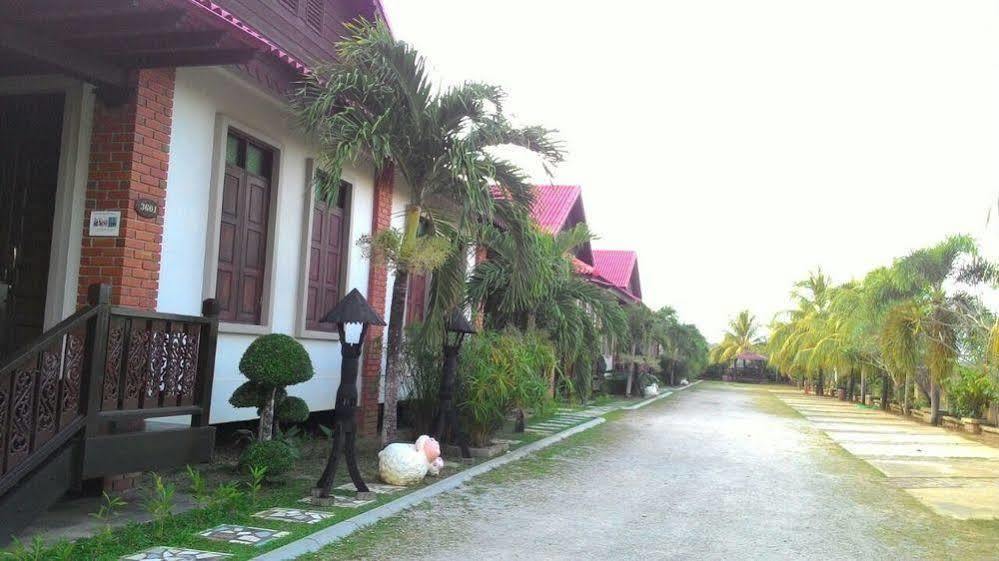 Jasmine Villa Pantai Cenang  Exterior photo